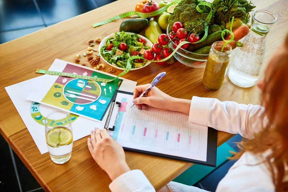 Top Clinical Dietician in Charni Road Mumbai | Online Dietician