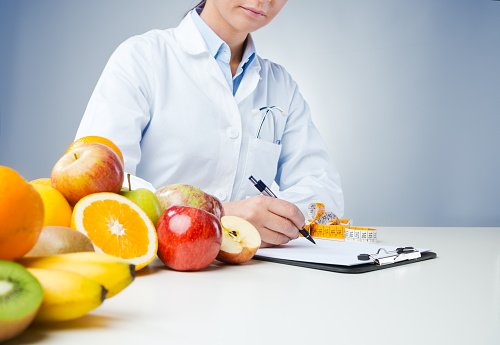 Nutritionist in Khar Road for teenage growth and nutrition | Mumbai | Online Dietician